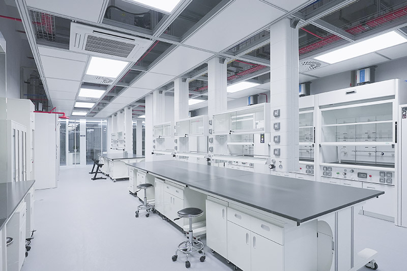保德实验室革新：安全与科技的现代融合